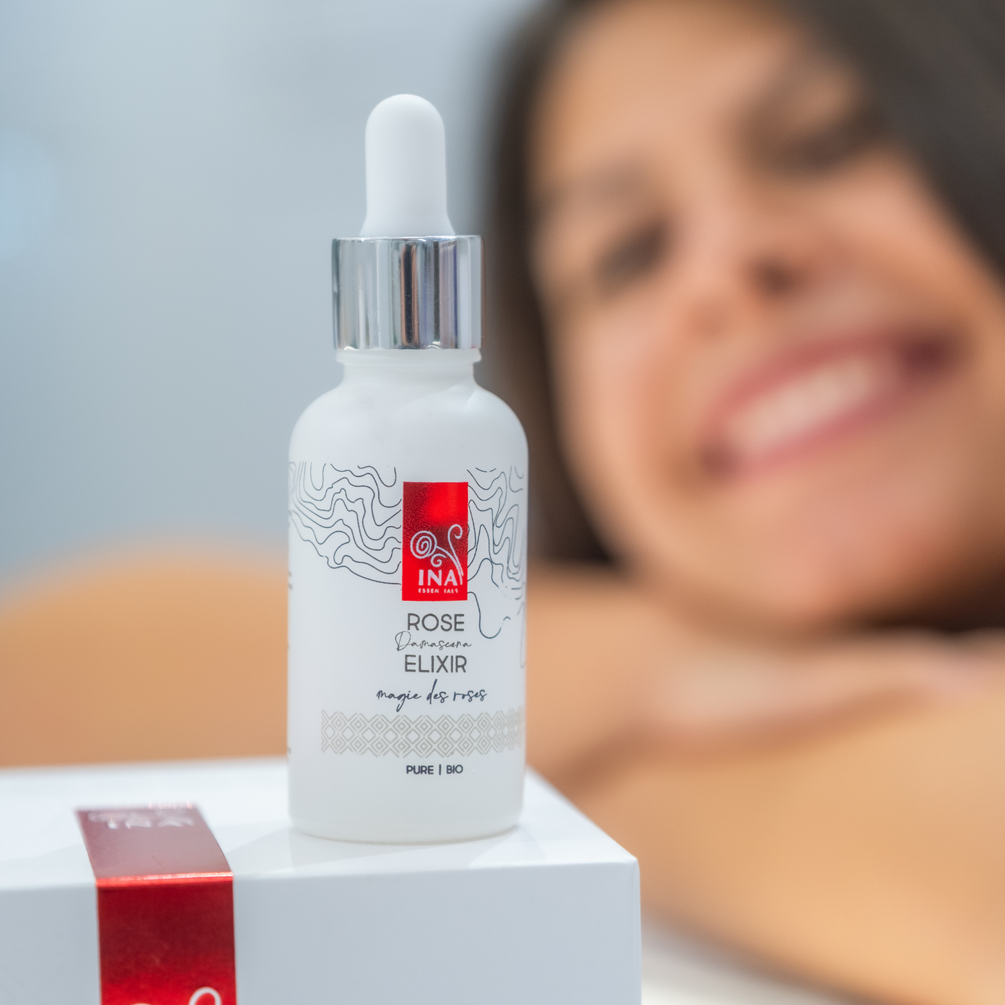 Koop 2 Active Moisturizers gratis en ontvang 1 Anti-Age Gezichtsserum gratis