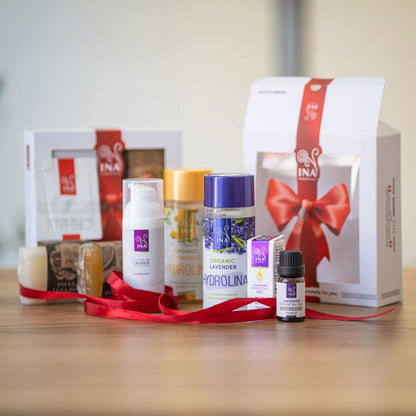 InaEssentials Geschenkdoos (17,8cm × 14,7cm × 5cm)